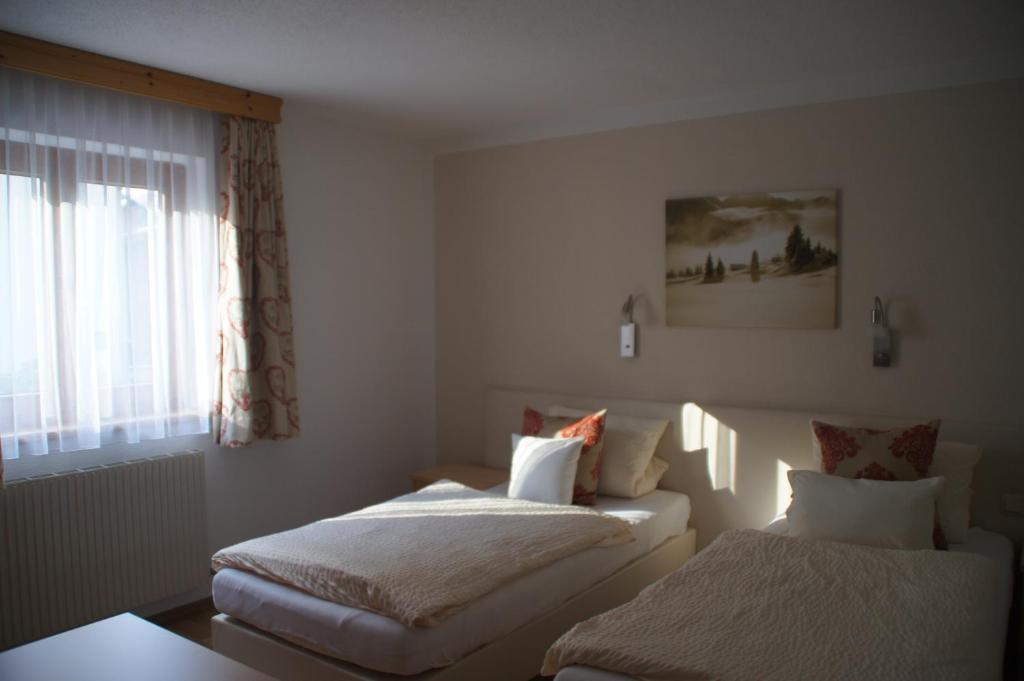 Appartment Sarlo Sankt Anton am Arlberg Rum bild